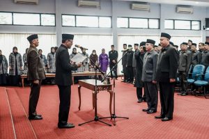 Lantik Dua Pejabat JPTP, Bupati berharap Jangan Ada Lagi Keterlambatan Dalam Melayani Masyarakat