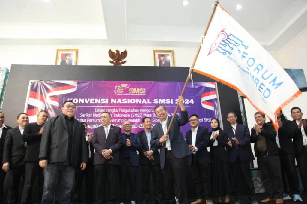 SMSI Kukuhkan Pengurus Forum Pemred, Dorong Independensi dan Siap Jaga Kualitas Media Daring di Indonesia