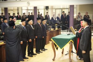 Pimpinan DPRD Kabupaten Ciamis Resmi Dilantik. Pj Bupati Ajak Tingkatkan Kinerja dan Sinergitas