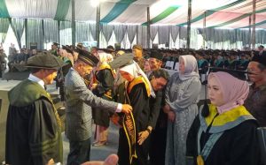 Universitas Perjuangan Tasikmalaya Wisuda 599 Sarjana, Rektor: Jadilah khalifatul Fil’ard dan Pandega Bangsa
