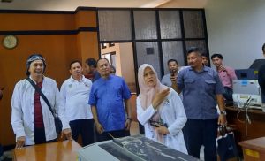 Hari Pertama Duduki Balekota, Diky Chandra Gunakan Mobil Pinjaman