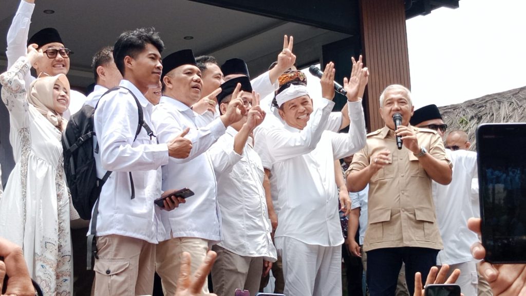 Magnet Gubernur Dedi Mulyadi Untungkan Pasangan Calon Cecep-Asep?