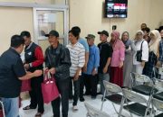 Wujud Kepedulian dan Toleransi, Anggota DPRD Kota Tasikmalaya Bantu Marbot, OB dan Security Gereja
