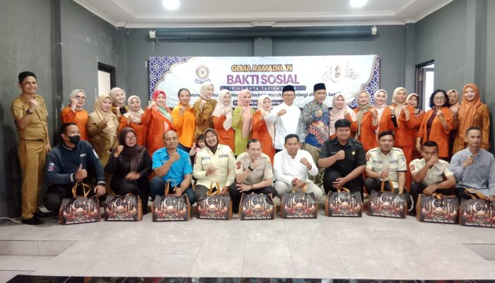 IKIAD Gelar Bakti Sosial, Bangun Ikatan Sosial di Bulan Ramadan
